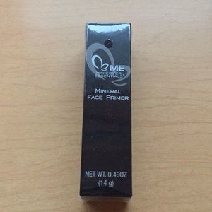 Makeover Essentials Mineral Face Primer